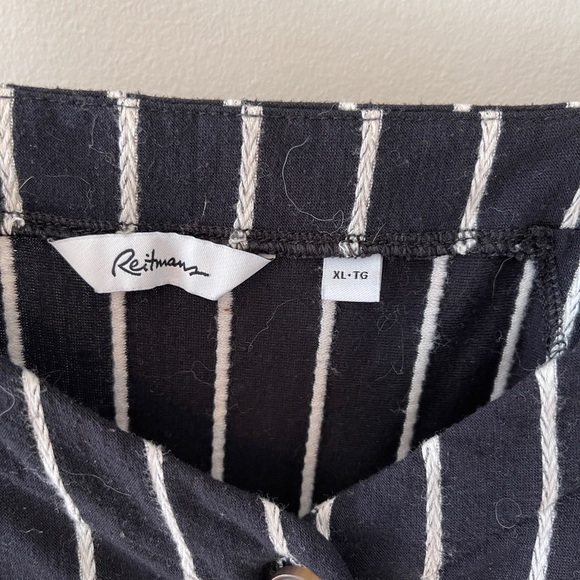 Striped Reitmans Tank - Picture 2 of 2